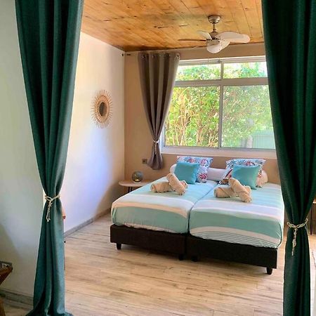 Villa Hoama Lodge Moorea Teavaro ภายนอก รูปภาพ