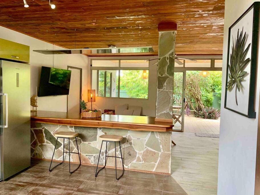 Villa Hoama Lodge Moorea Teavaro ภายนอก รูปภาพ
