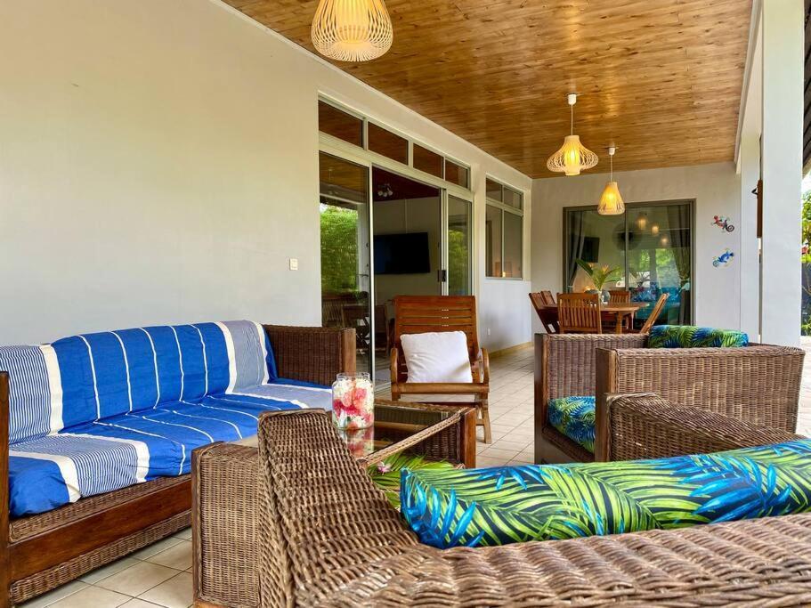 Villa Hoama Lodge Moorea Teavaro ภายนอก รูปภาพ