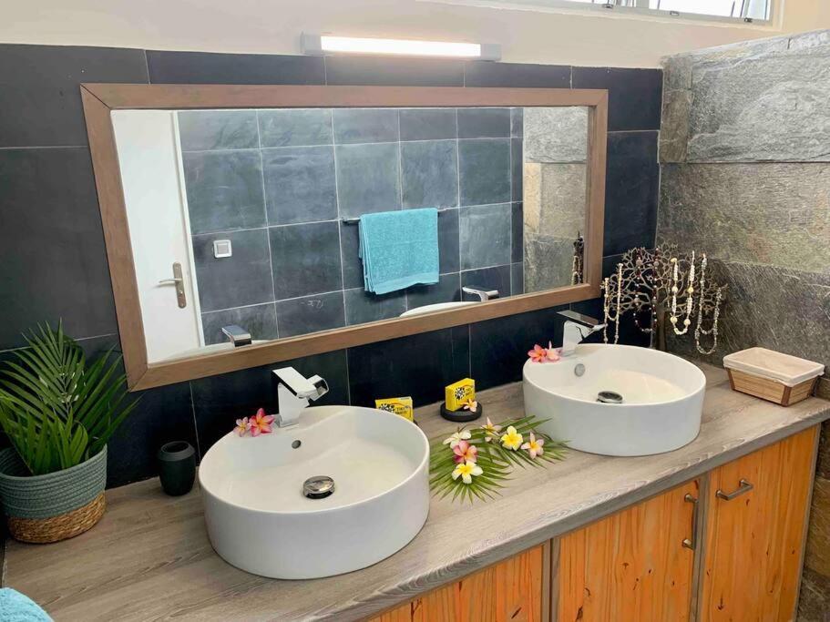 Villa Hoama Lodge Moorea Teavaro ภายนอก รูปภาพ